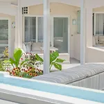 Aelia شقة لايميناس