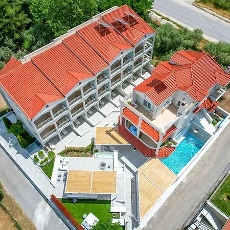 Aelia Apartment *