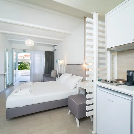 Aelia Apartment